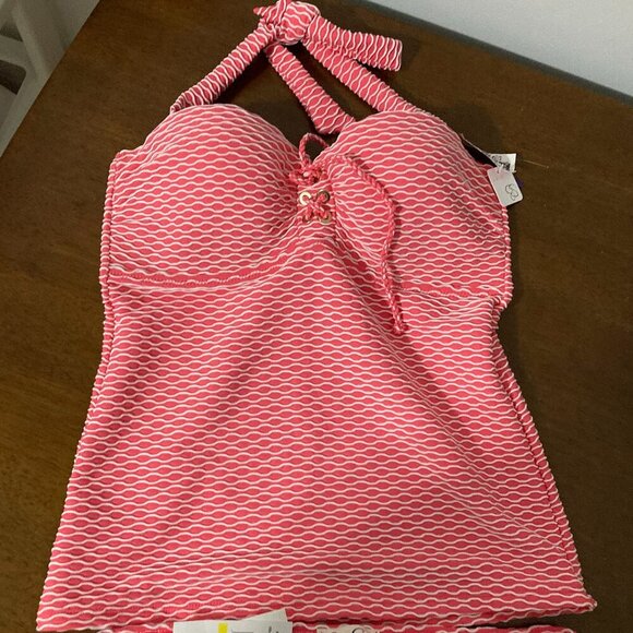 NWT Jessica Simpson Pink Swim Suit Size M Tankini Top Built in Bra Modest Cover - Picture 1 of 14